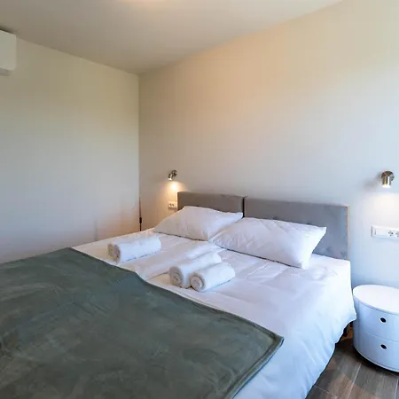 Villa Camino For 6 People Near Fazana With Sea View & Only 700 Meters From The